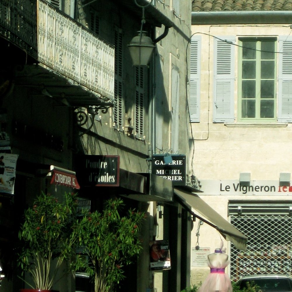 Welcome to @theposhfrock. Like It? Make an Offer!